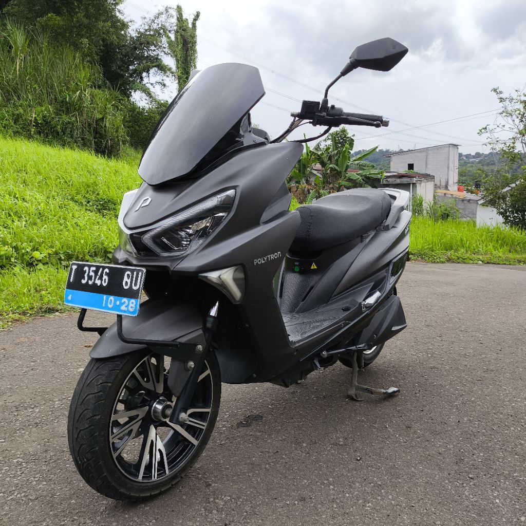 Polytron fox r (motor listrik)