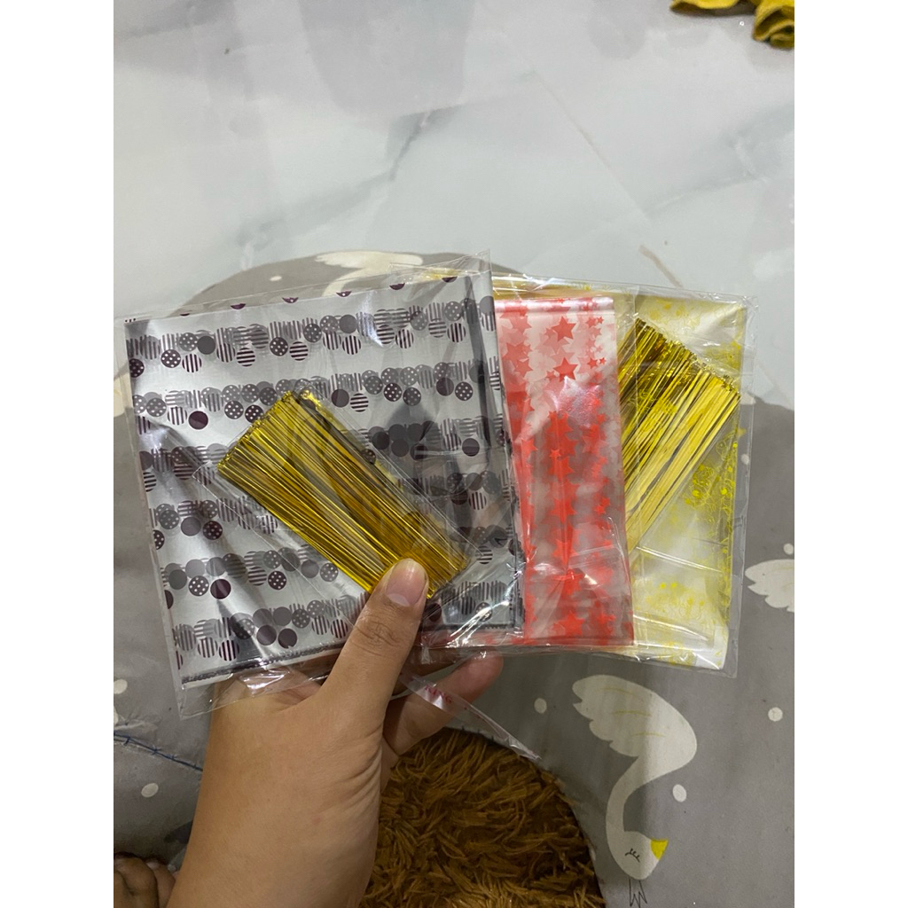 PLASTIK MADUMONGSO + TALI KAWAT