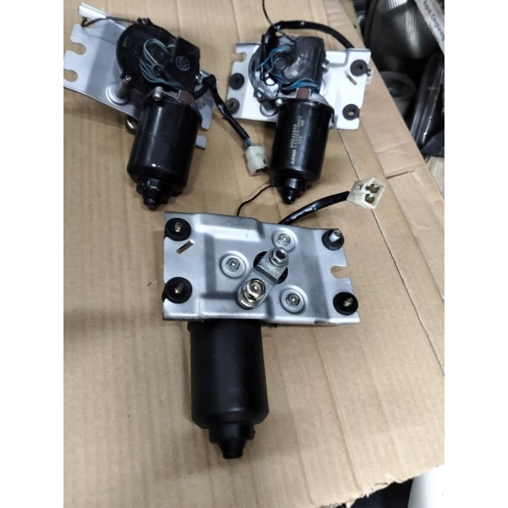 dinamo wiper mitsubishi L300 new bensin /solar original