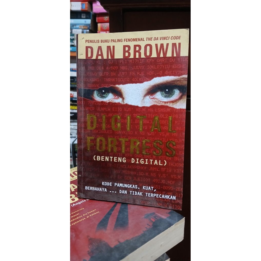 Buku Novel Benteng Digital (Digital Fortress) Dan Brown