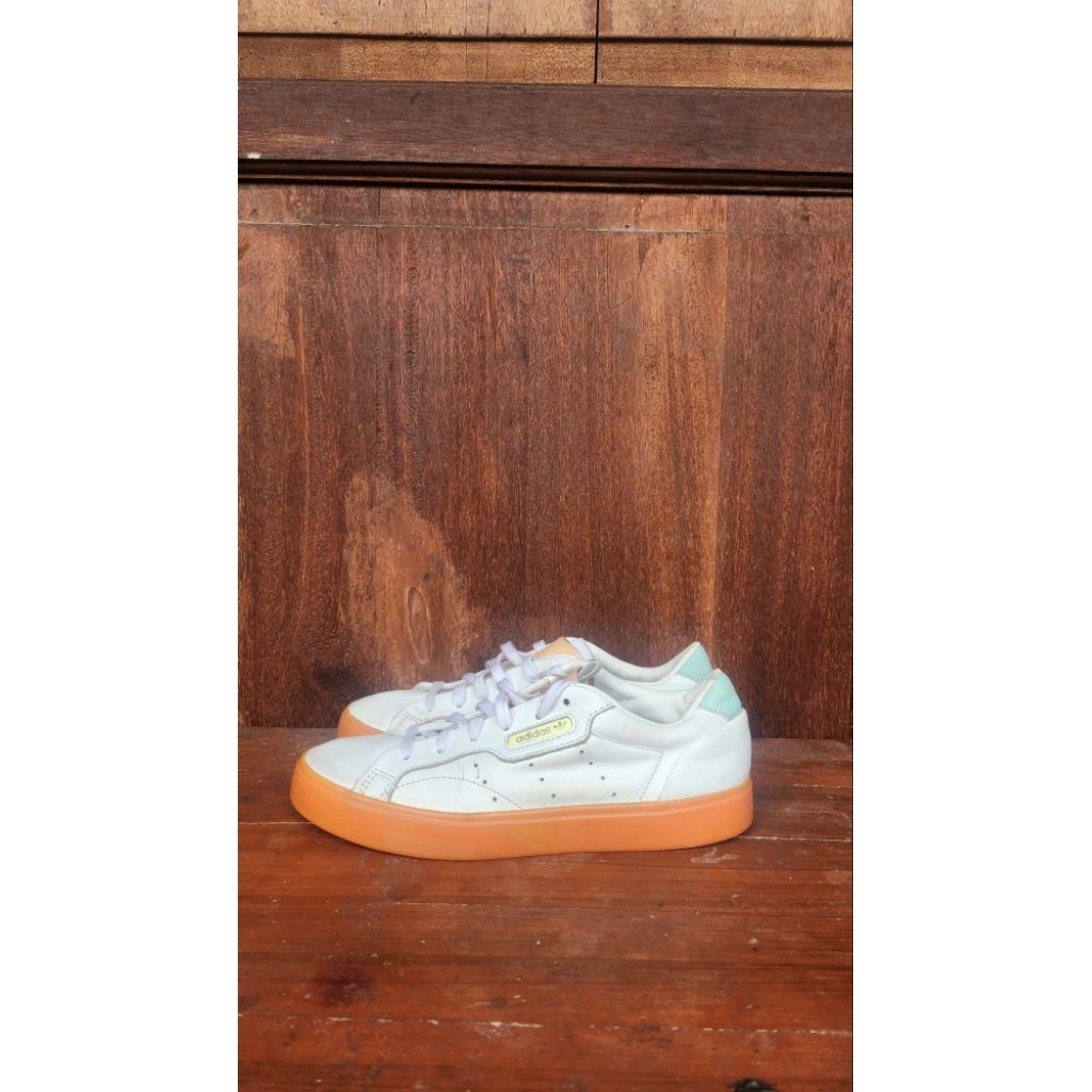 sepatu second adidas