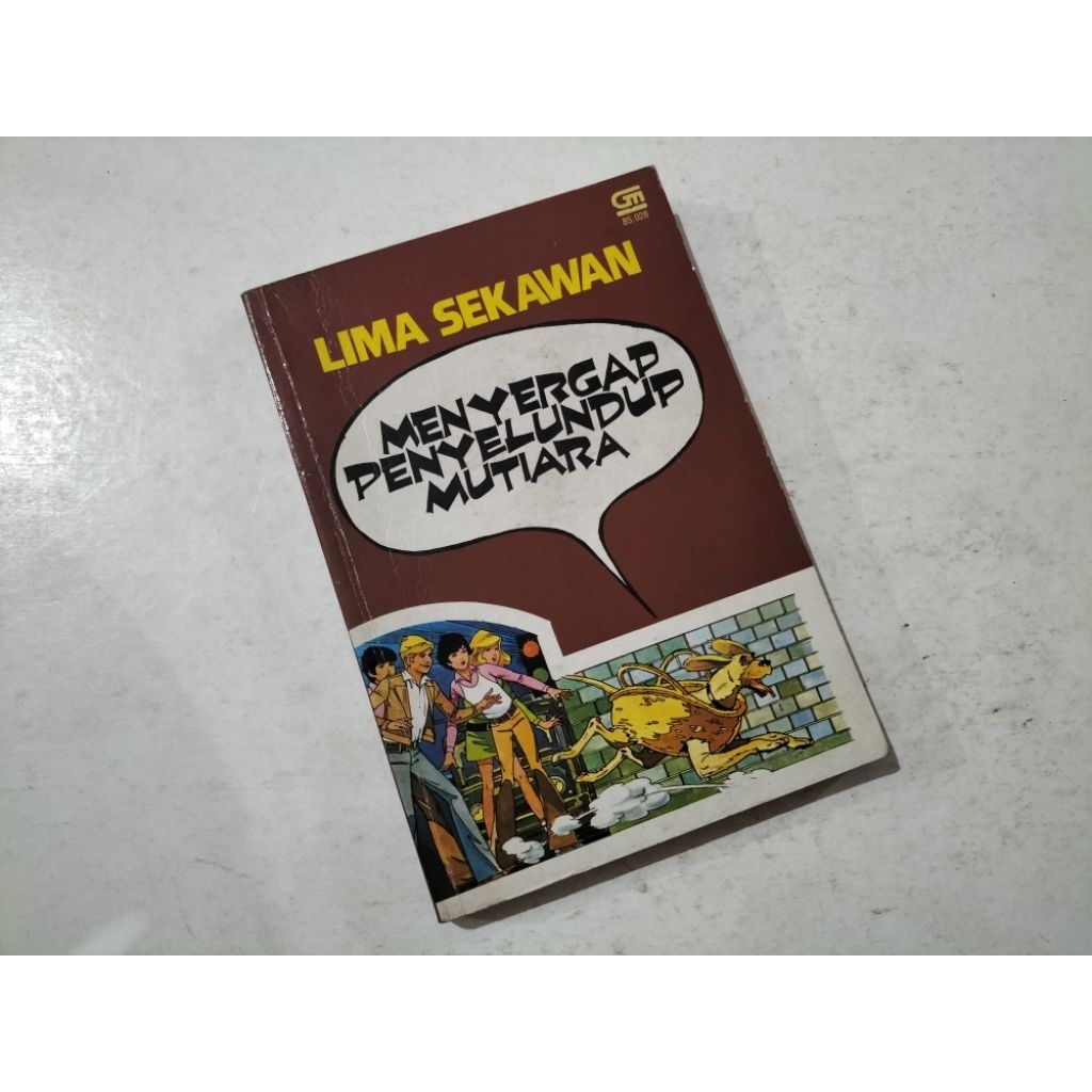 Novel Lima Sekawan Menyergap Penyelundup Mutiara (knrs), karya Claude Voilier