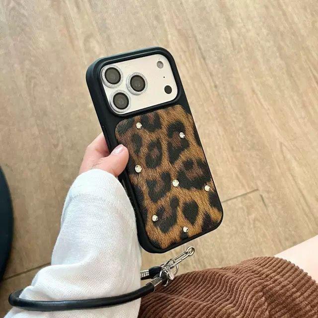 NEW LEOPARD LEATHER CASE IPHONE (CASE ONLY)