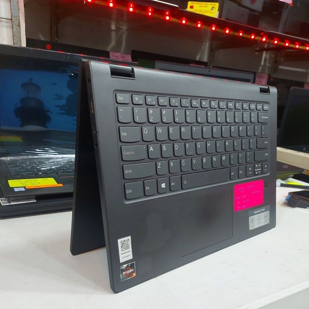 Laptop Lenovo ideapad C340-14API AMD Ryzen 3 3200U with radeon vega mobile Gfx Ram 8GB SSD 256GB Tou