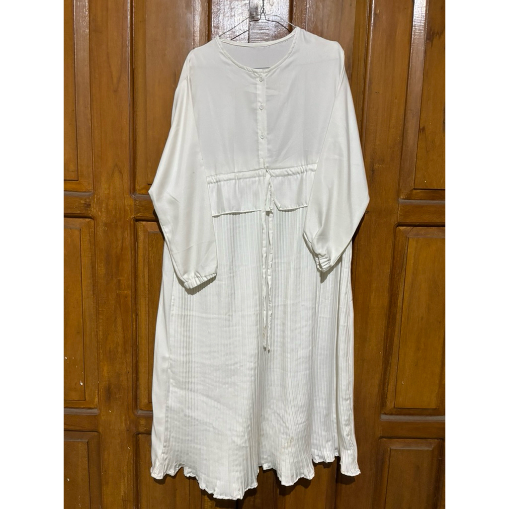 DRESS GAMIS PUTIH WANITA