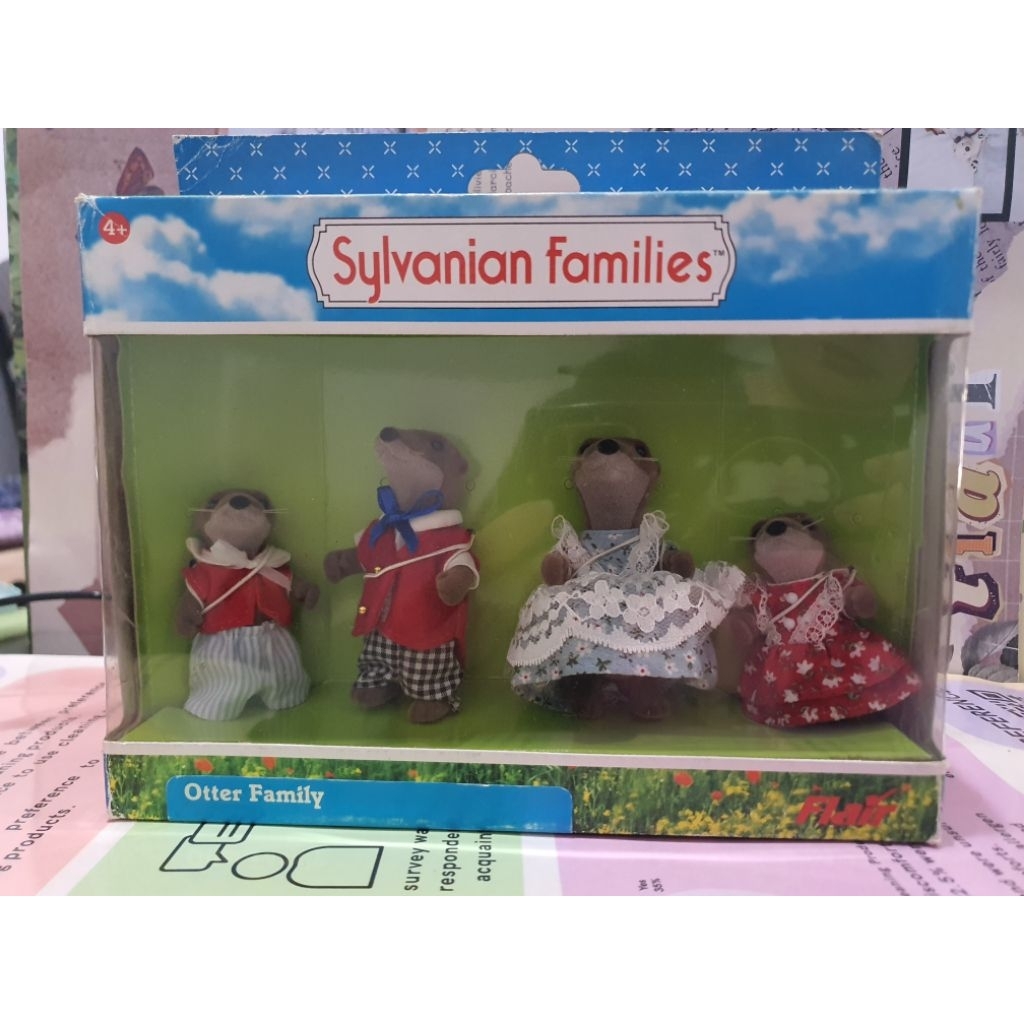 Sylvanian Families Vintage - Otter Family by Flair