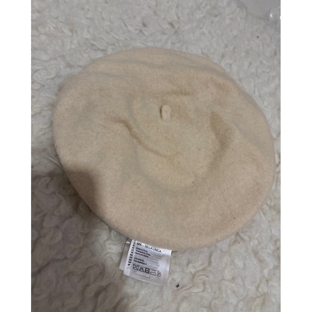 topi HnM beige