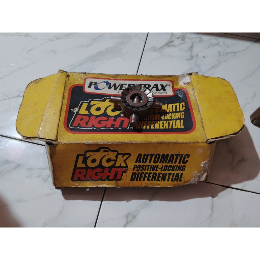Lock Right locker Jimny katana bonggol kecil