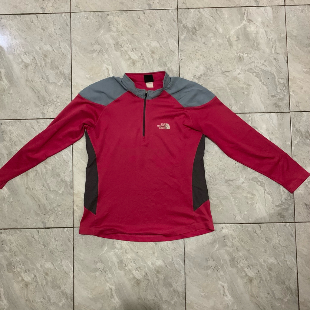 Baselayer Baju outdoor dryfit the north face perempuan