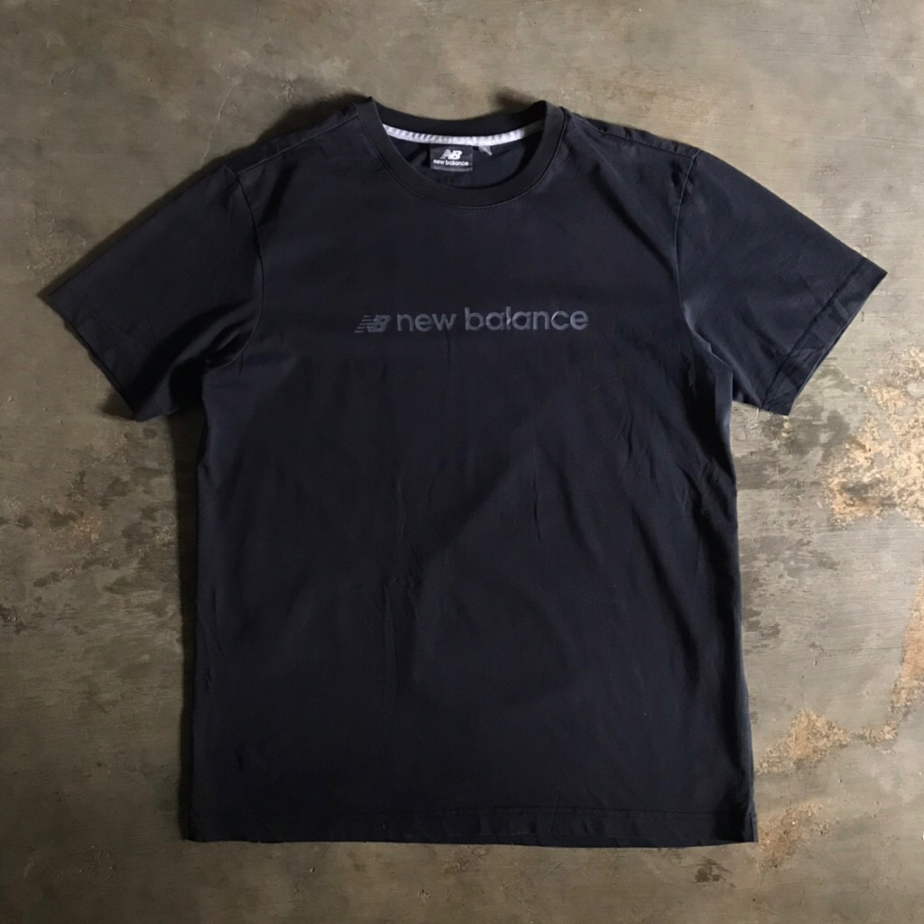 kaos combed New balance