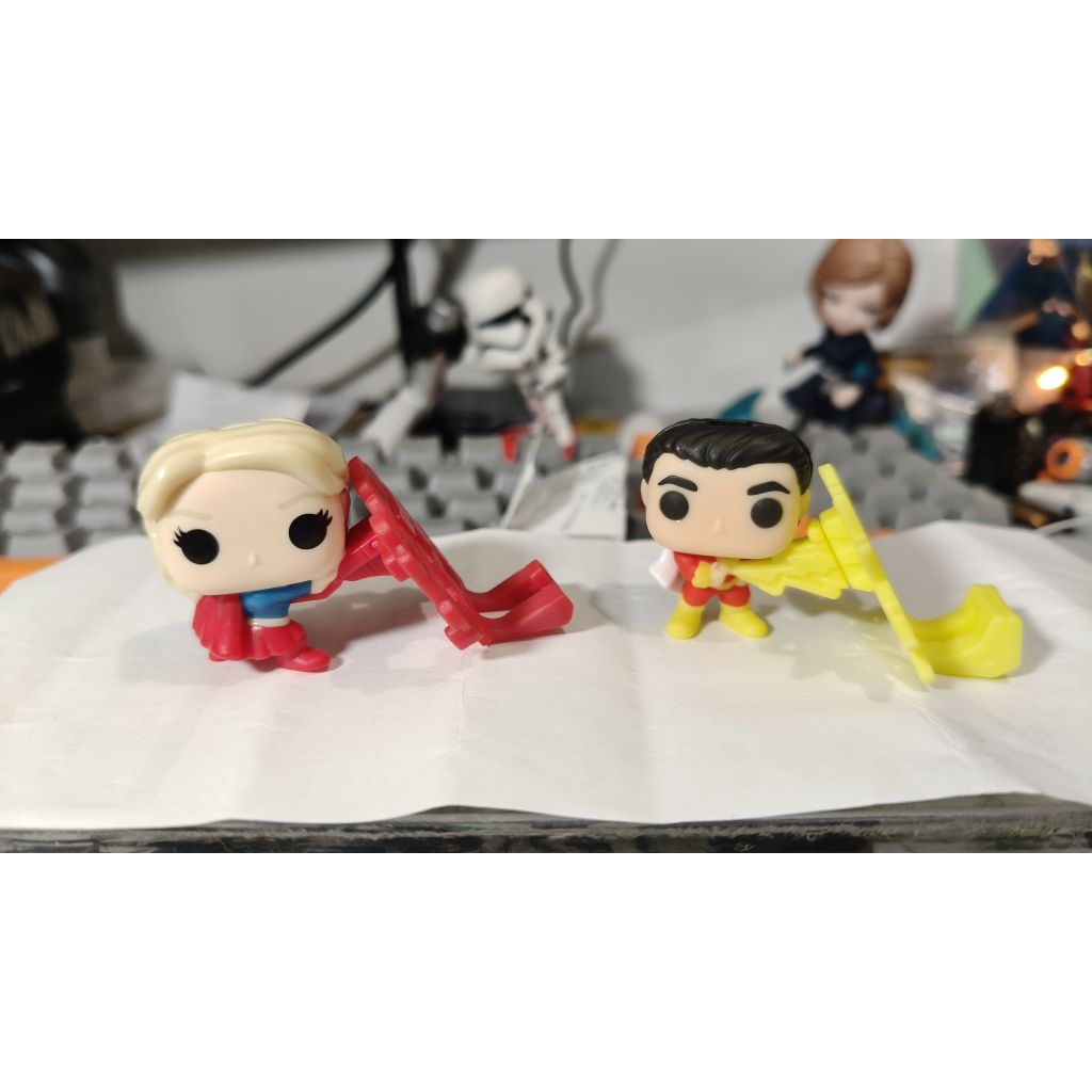 DC Super heroes Funko Kinder Surprise