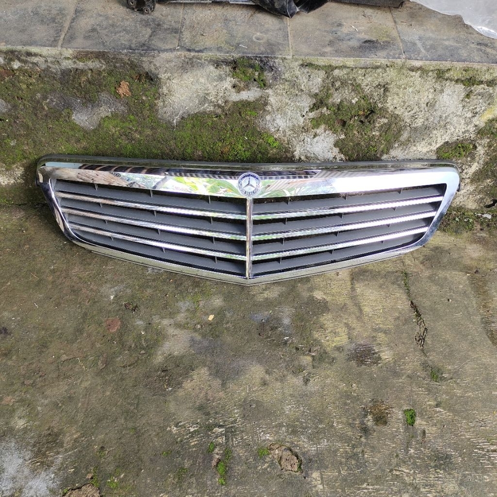 Grill Mercedes Benz C-Class W202 W204 Original