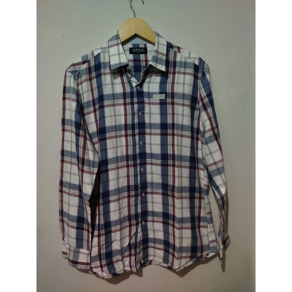 Kemeja Brand J & MOLLS