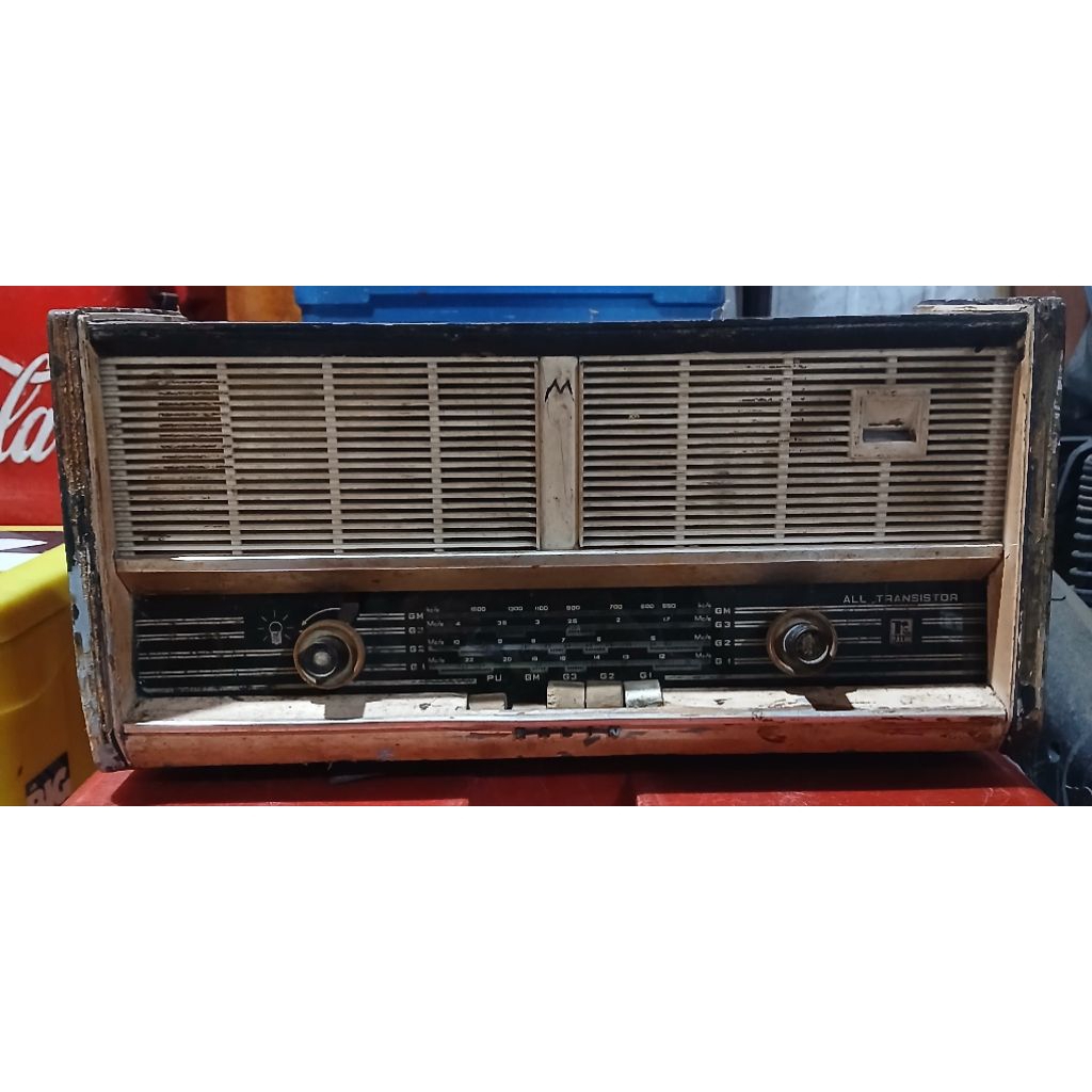 RADIO TRANSISTOR MERK RALIN