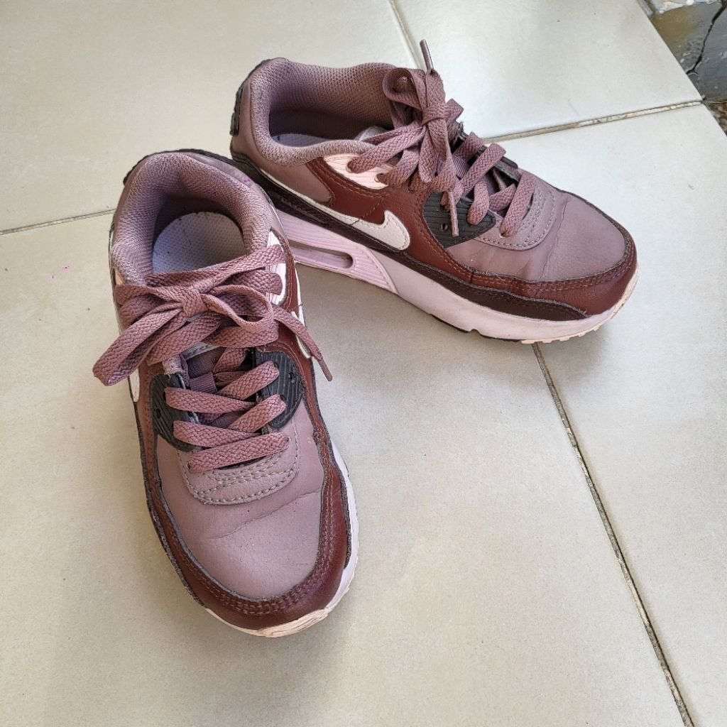 Nike Air Max 90 LTR Older Kids Shoes in Smokey Mauve Sepatu Anak