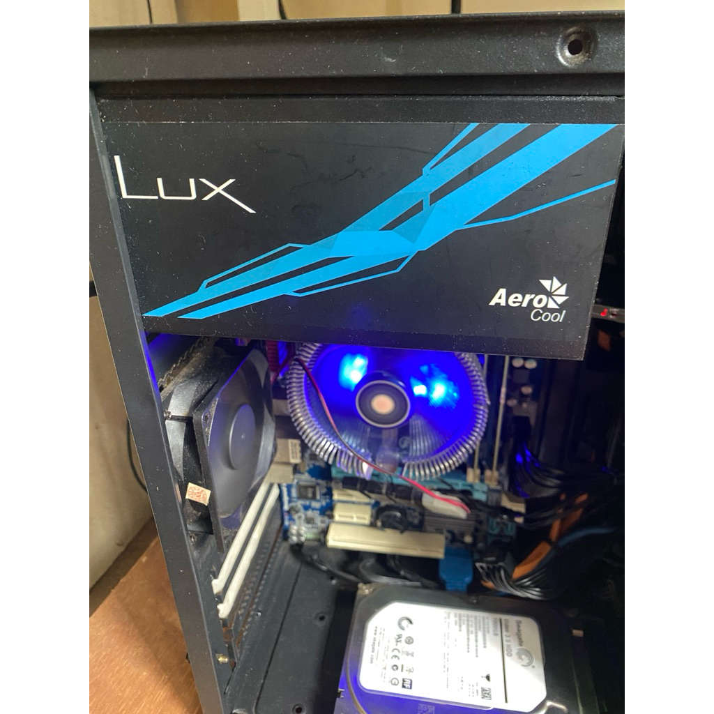 BISA COD Murah Power supply PSU Komputer Atx pc Komputer Aerocool Lux 550 Bronze 80+ Watt no RGB ORI