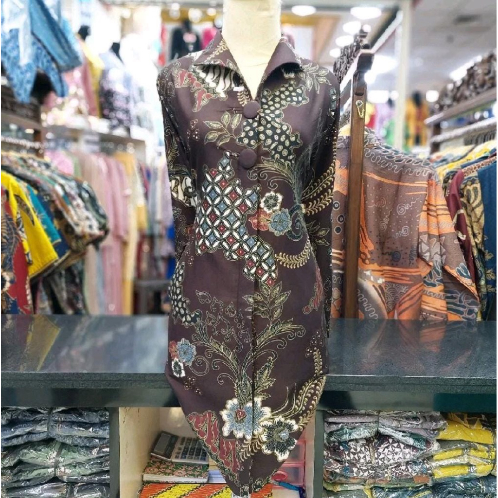 Batik-Gedung-Agung-Batik-Tunik-wanita