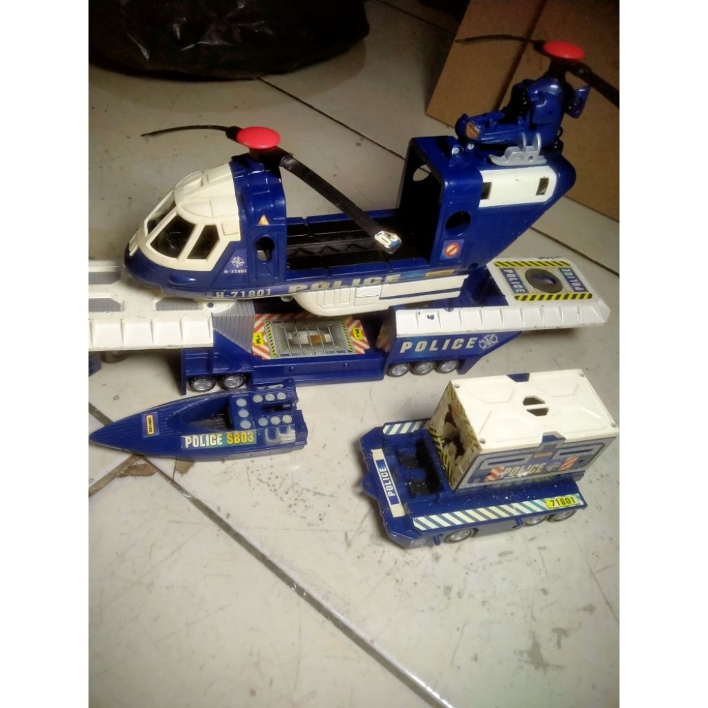 Matchbox Mega Rig Police 1998 VINTAGE ORIGINAL MATTEL , SECOND