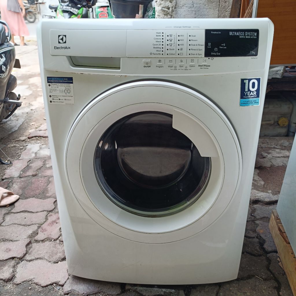 ELECTROLUX MESIN CUCI FRONT LOADING
