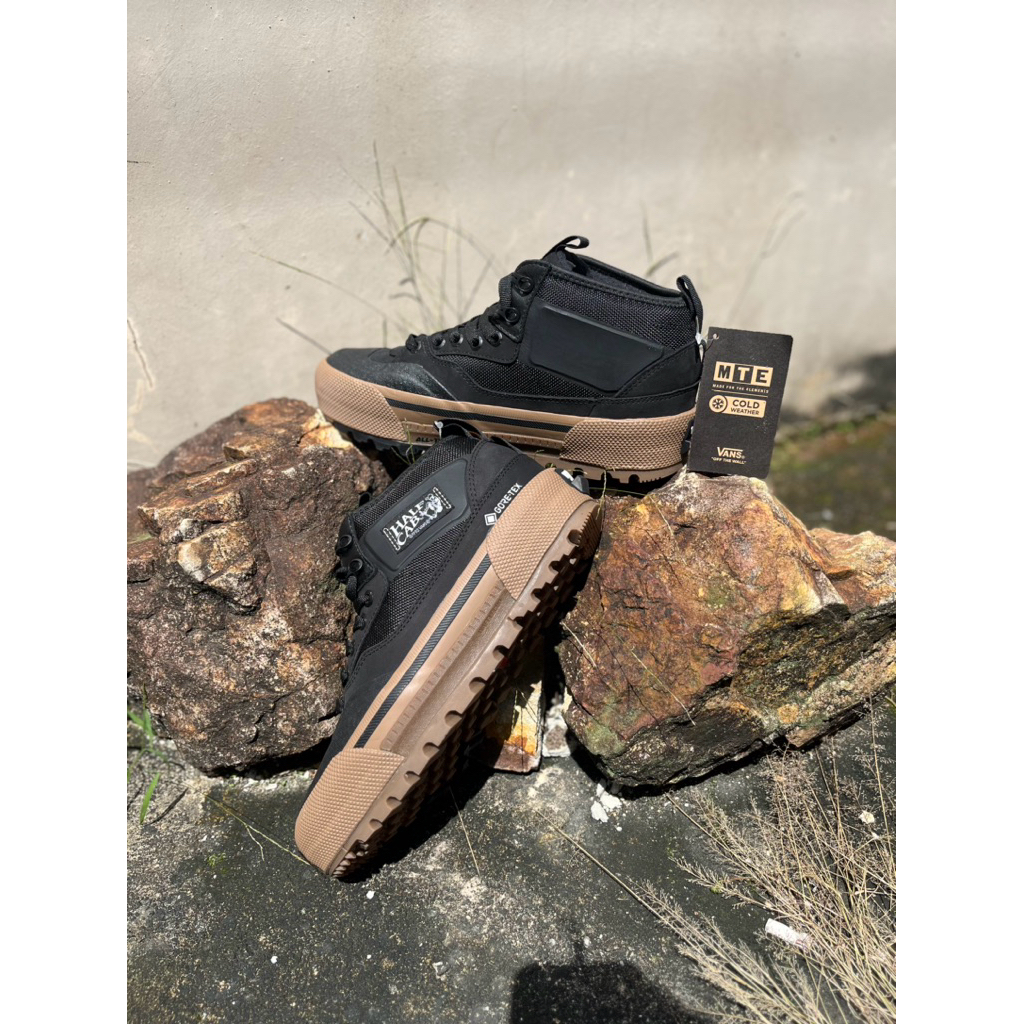 VANS HALF CAB MTE-3 BLACK GUM GORE-TEX ORIGINAL