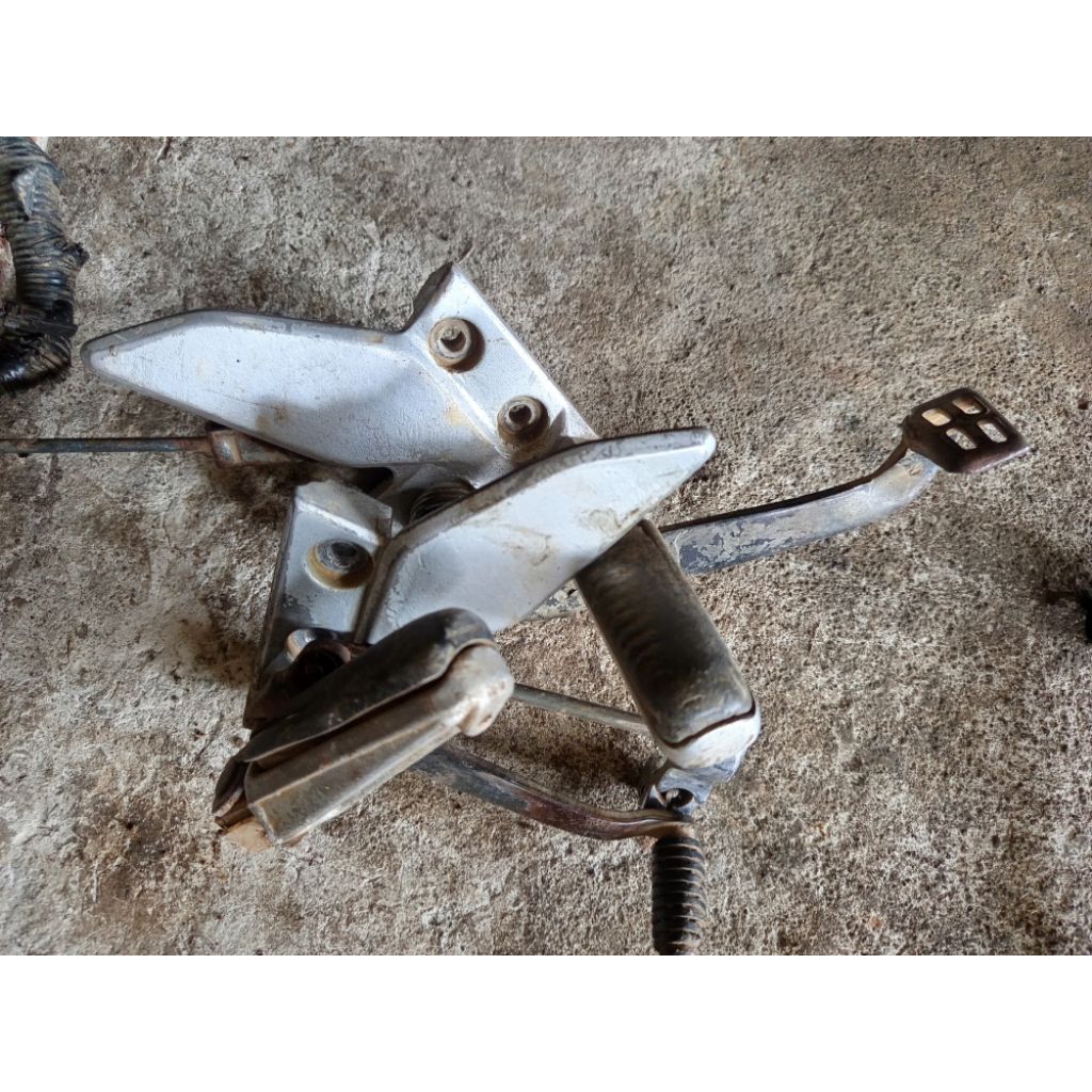 footsteps step Yamaha vixion old original copotan