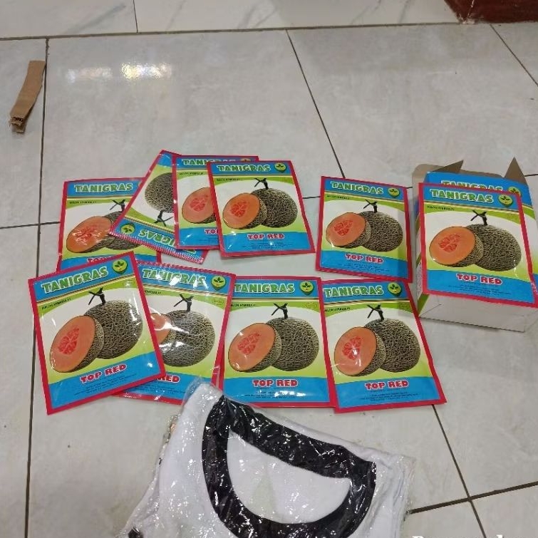 Benih Bibit Melon Top Red F1, Tipe Net Kulit tebal (Rasa Manis) Isi 500 Butir Kadaluarsa. 2027 (Terb