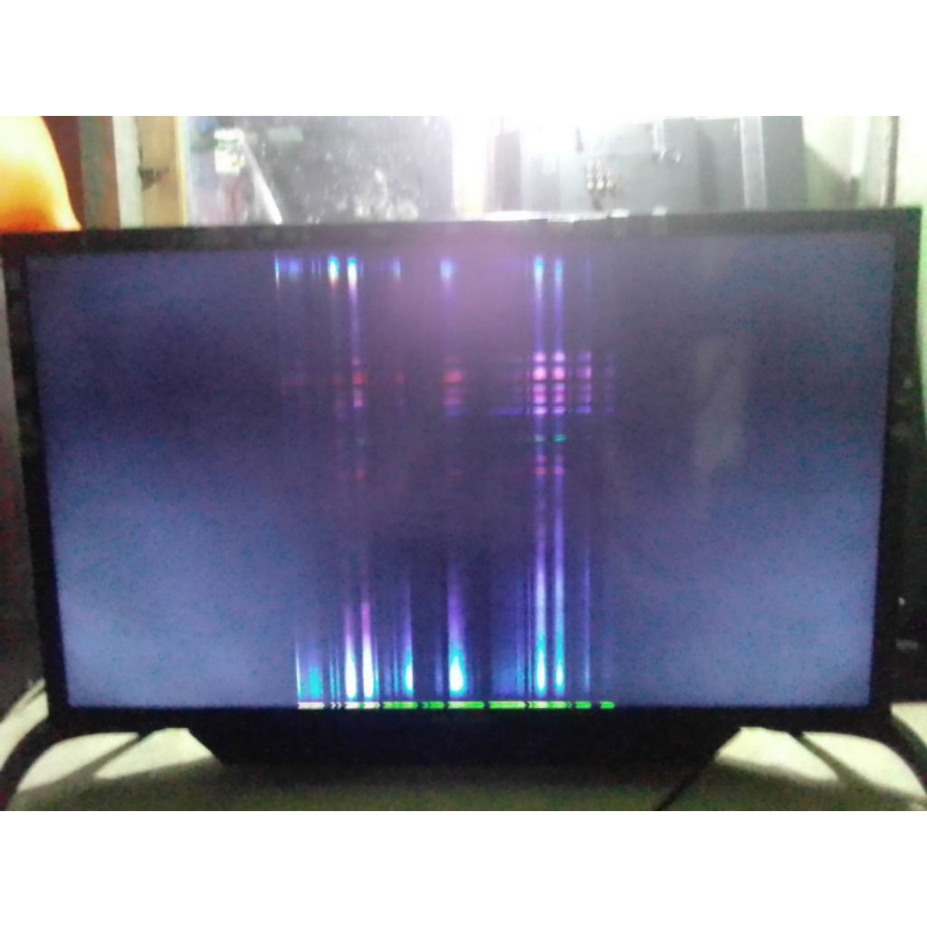 TV POLYTRON PLD32B1550 RUSAK LCD BLENG