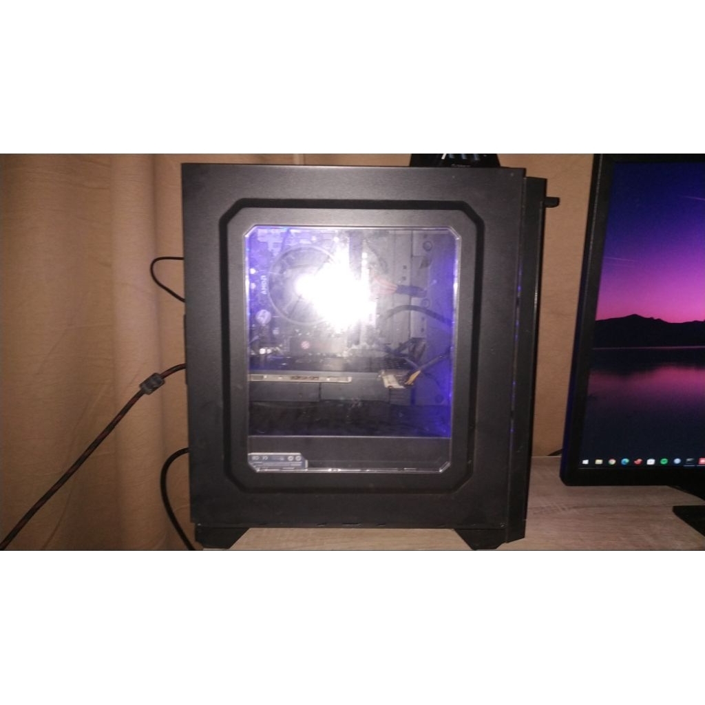 PC Komputer AMD RYZEN 5 Pinnacle 2600G RAM VGEN 8GB VGA RX570 4GB SSD NVME M2 256GB HDD 320GB