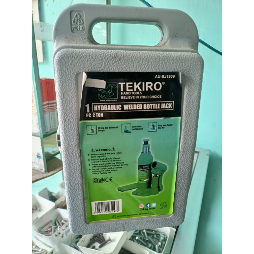 Dongkrak botol hidrolik 2 ton