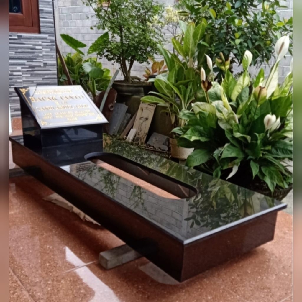 Kijing Makam Granit Hitam Asli Batu Alam ( bisa custom )