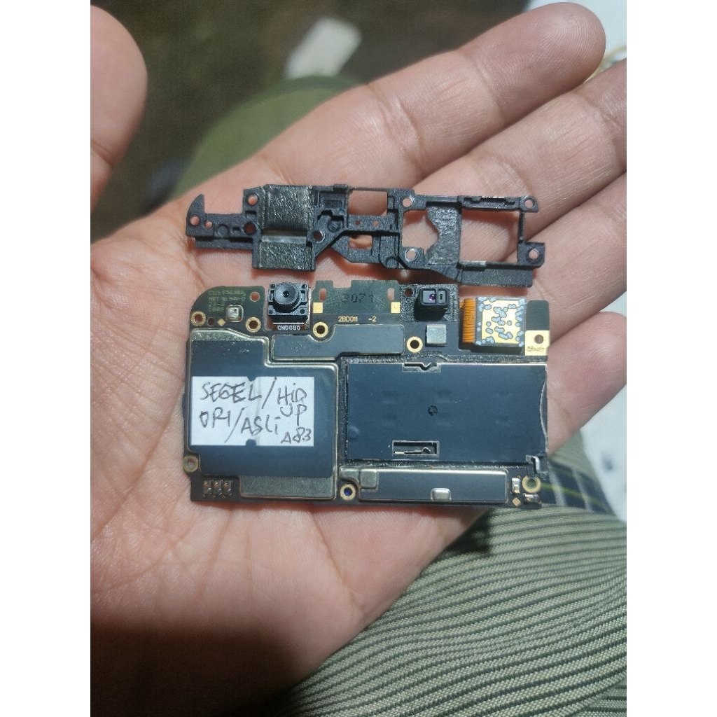 mesin HP Oppo A83 masih hidup asli original copotan masih segel second