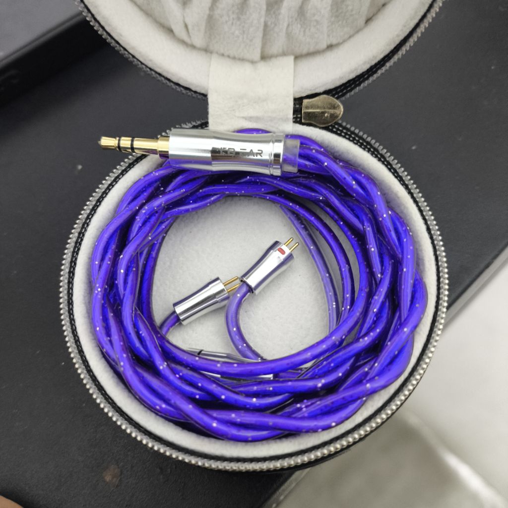 kbear zi xiao 2pin 3.5mm + case