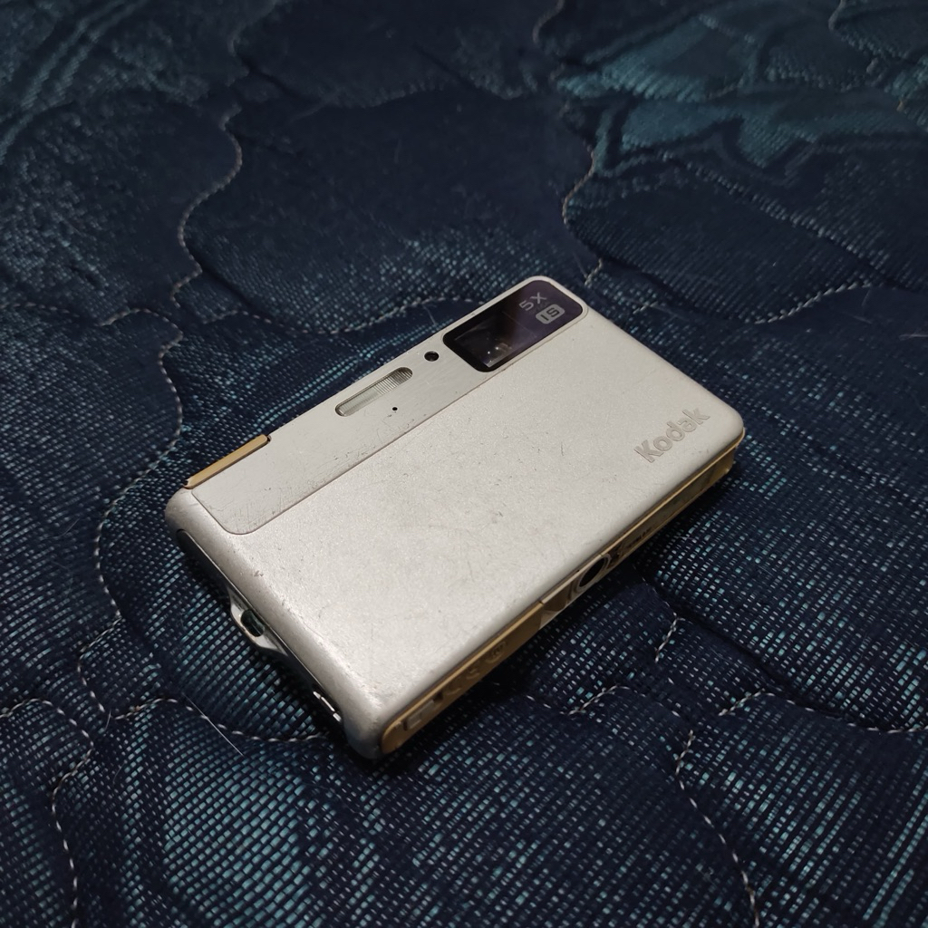 KODAK EASYSHARE M590