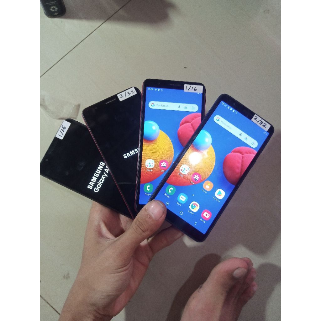 samsung A01 core 4G 2/32 SECOND LIKE NEW no minus tinggal pakai bergaransi