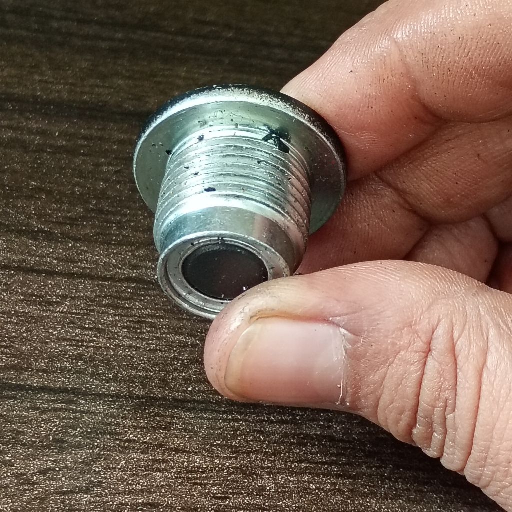 BAUT OLI GARDANMAGNAET+RING TOYOTA KIJANG AVANZA PER PCS ORI COPOTAN