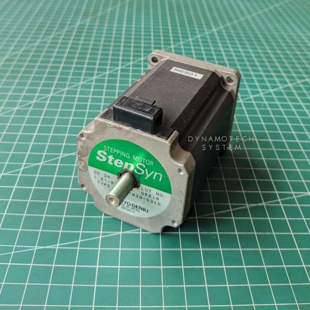 Stepper Motor SANYO DENKI - 3A - 3 PIN – Nema 23 - Made in Japan