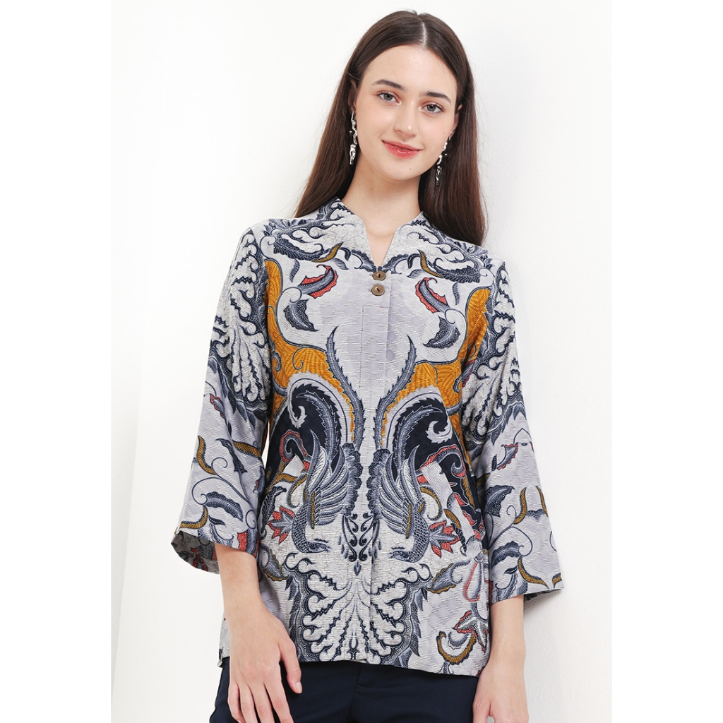 Arjuna Weda Blouse Wanita Batik Motif Gagarudaan