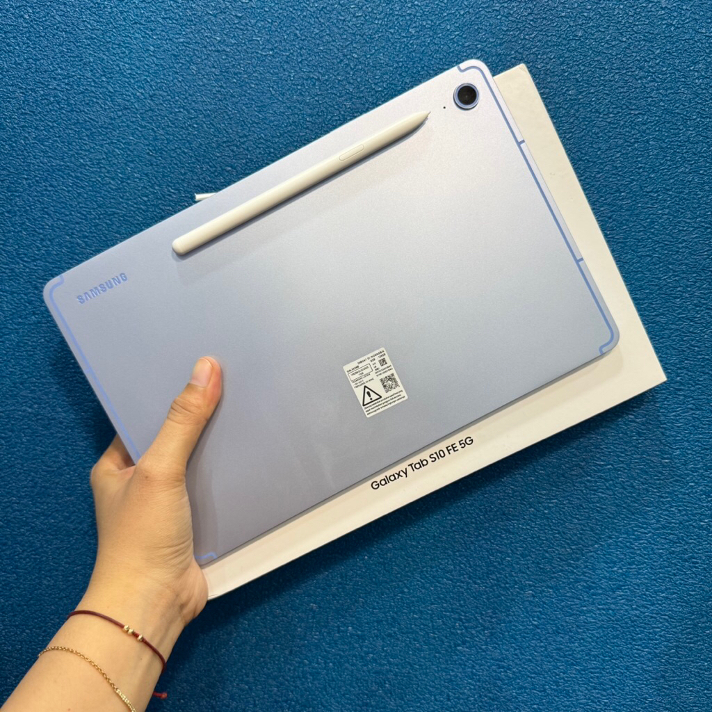 Samsung Tab S10 Fe 5g 8/128gb second bekas pakai fullset ori - Blue