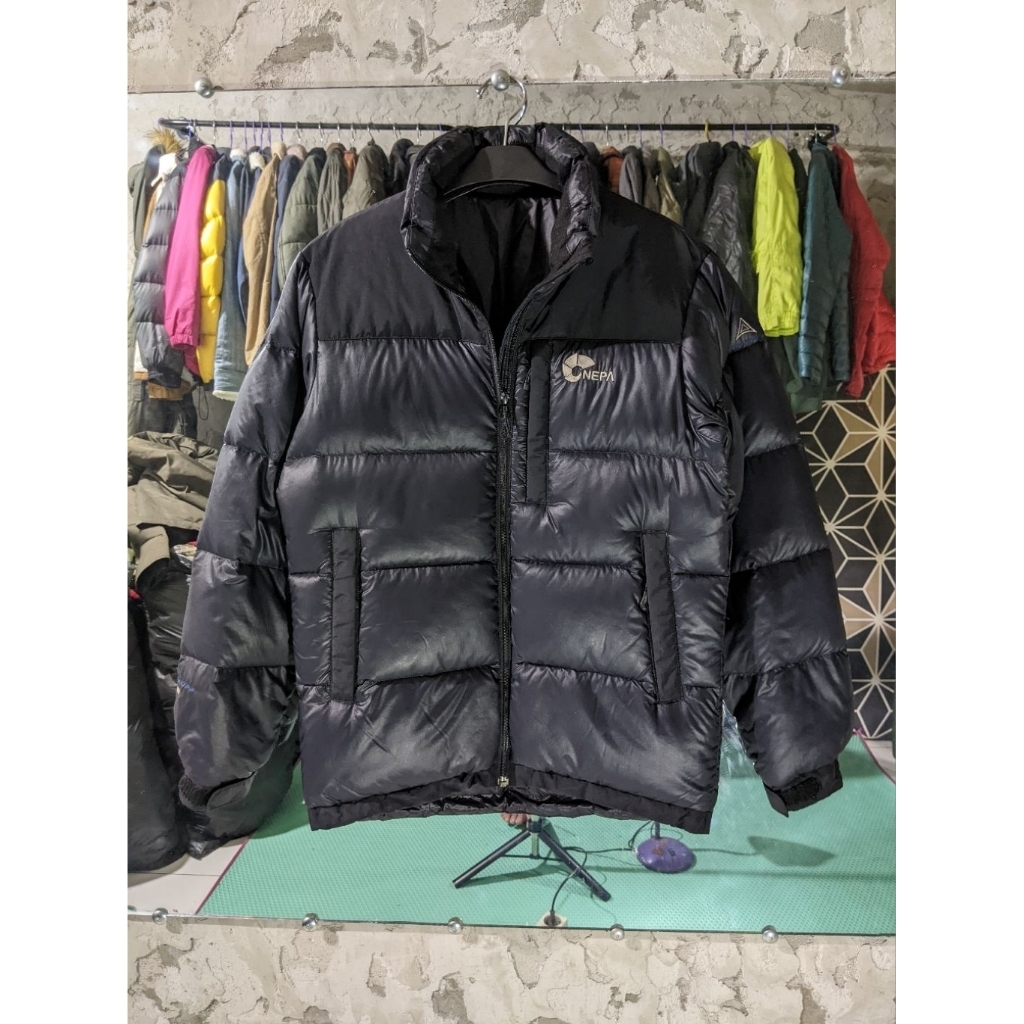 Jaket bulu angsa Nepa