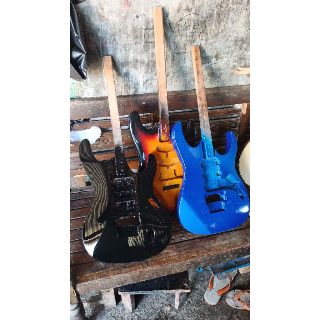 GITAR ELEKTRIK CUSTOM