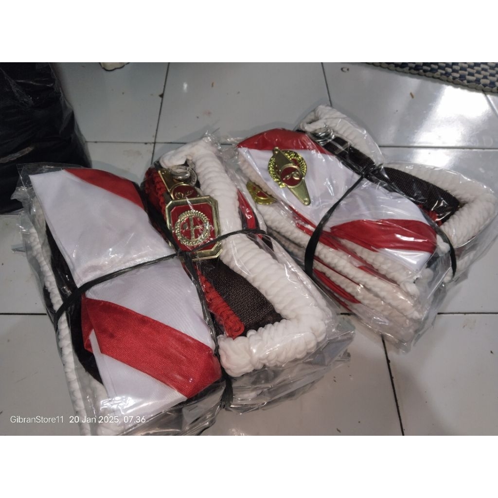 Alat Set Pramuka SD Perempuan SD Laki Laki