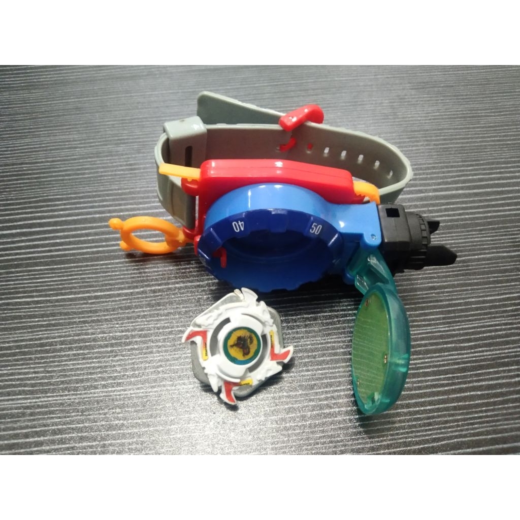 Beyblade Dragon mini jam tangan.