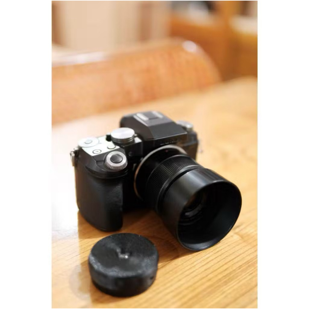 LUMIX G7 + LENSA FIX LUMIX 25mm f1.8 auto