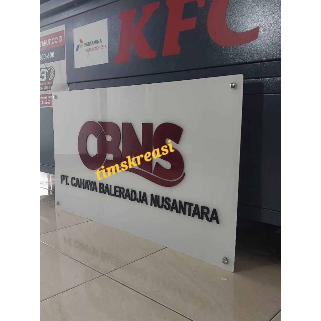 Plang Akrilik | Papan Nama PT | Plang Nama Perusahaan | Sigange | Akrilik
