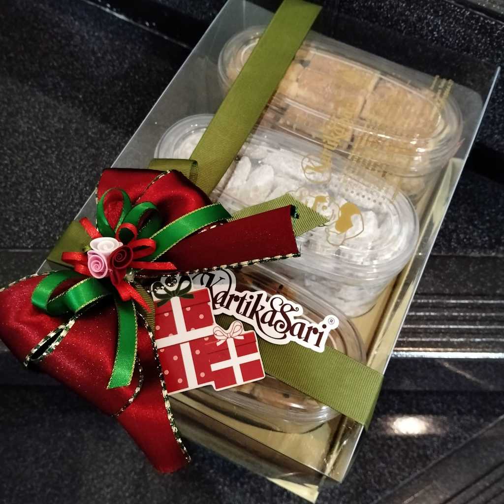 READY JAKARTA 10 JAN 2026 SET PACKAGE HAMPERS KUE KERING NATAL CHRISTMAS FESTIVE KARTIKA SARI NASTAR
