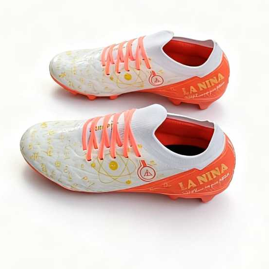 Sepatu Bola AZERO LANINA Orange Size 38-44