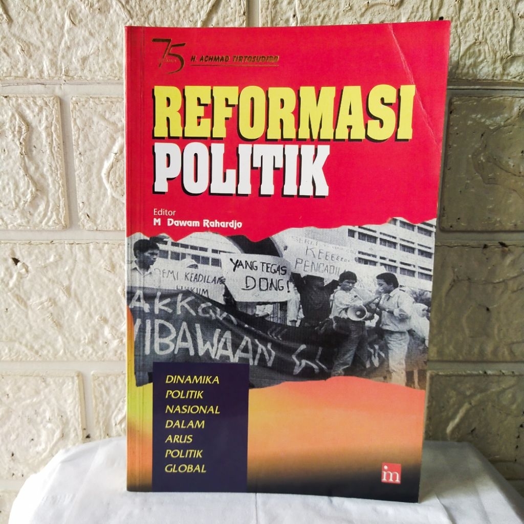 Buku Reformasi Politik - M Dawam Rahardjo