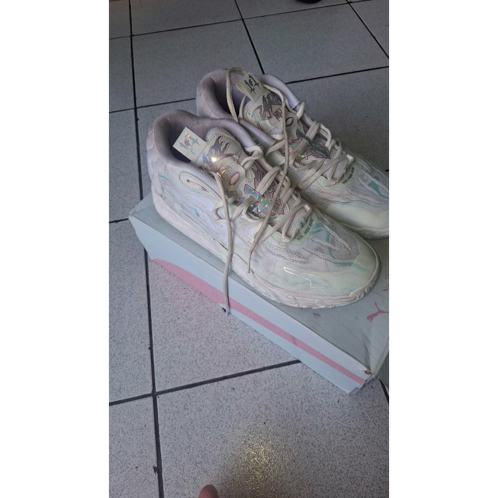 Sepatu Basket Puma MB.03 Iridescent white  Size 43