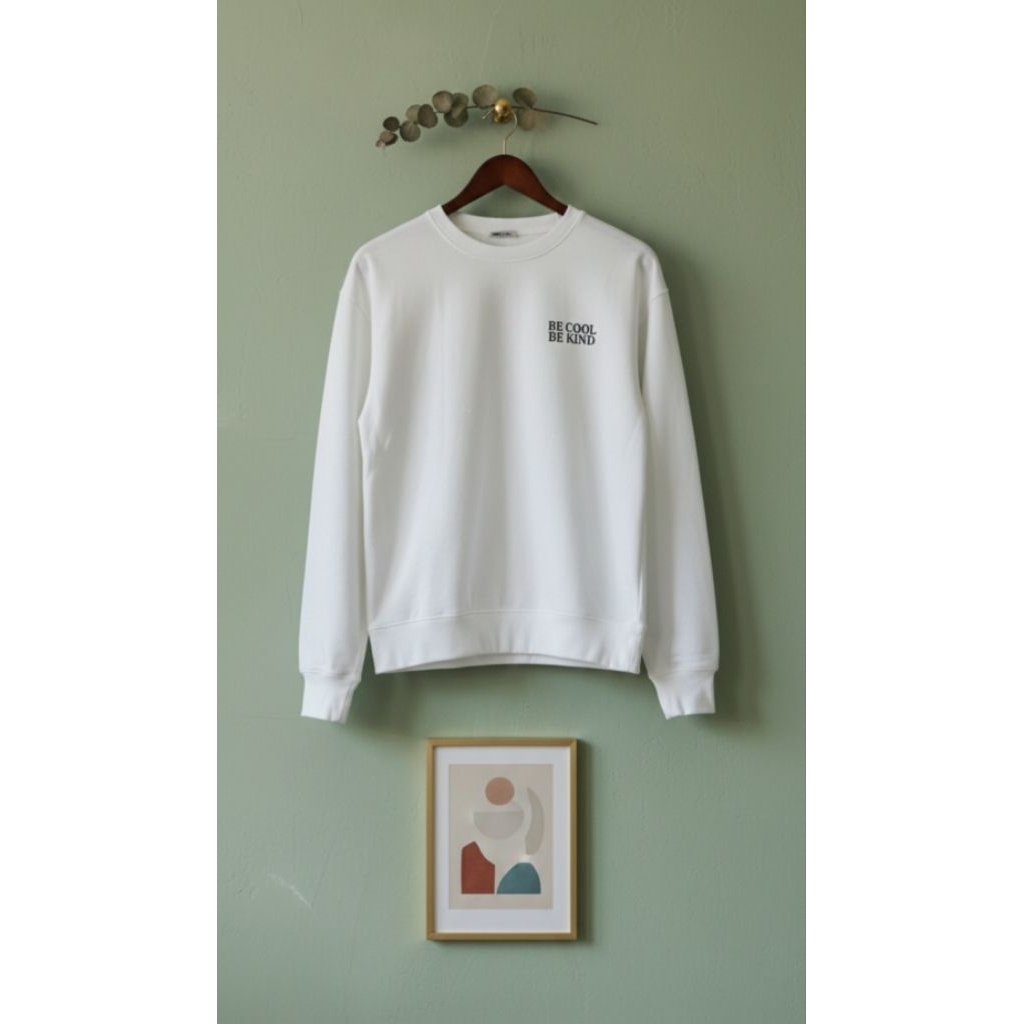 Aeropostale Crewneck be cool be kind white