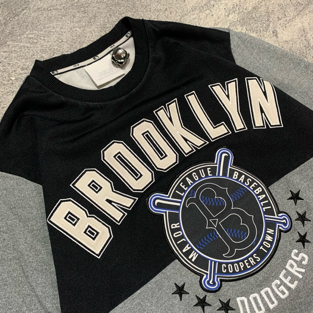 MLB Brooklyn Sweatshirt Crewneck